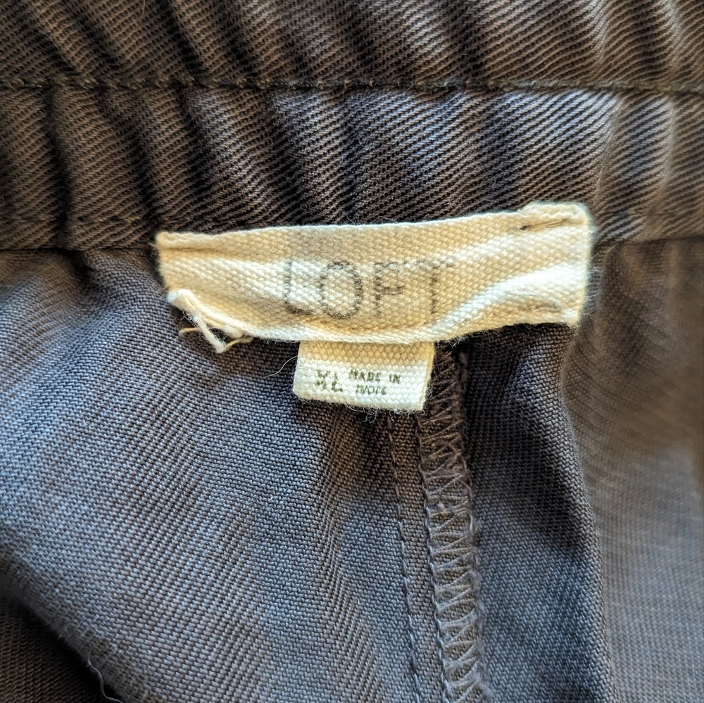 LOFT | Lyocell Drawstring Short - Picture 5 of 6